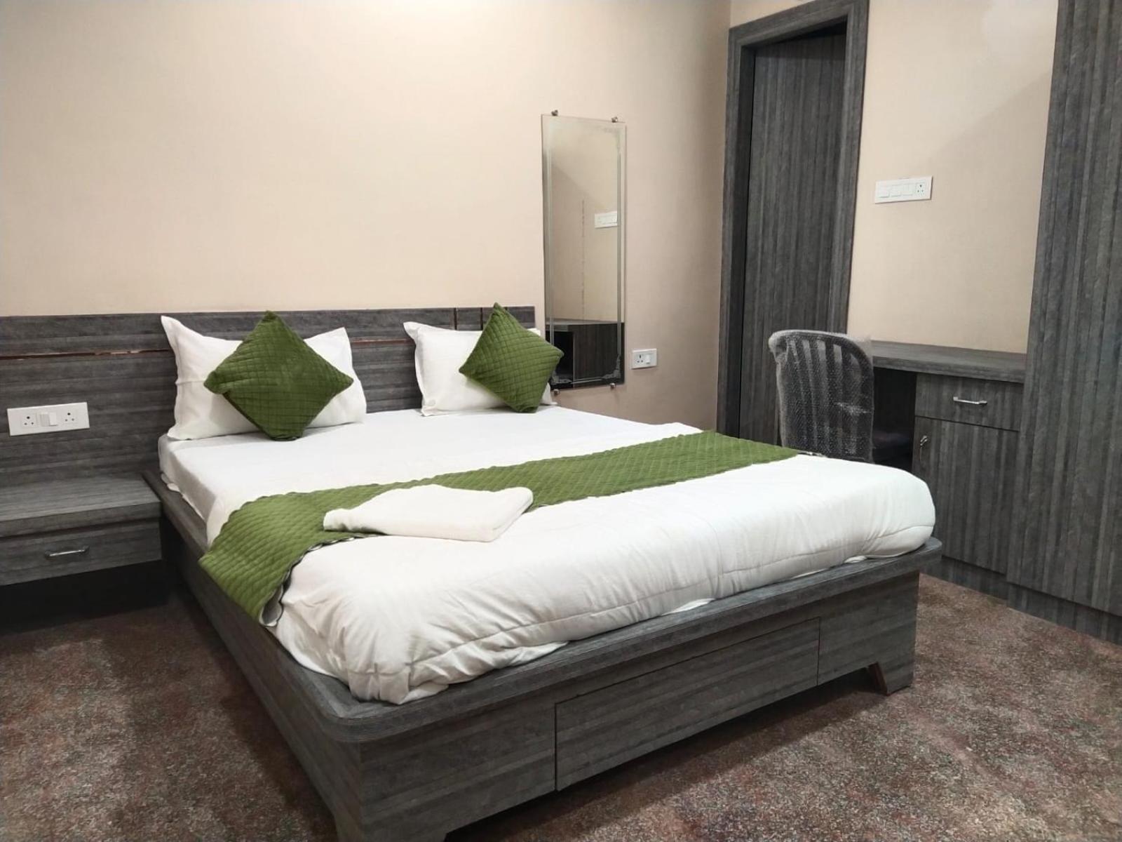 Hotel Utsav Palace Kanpur Luaran gambar