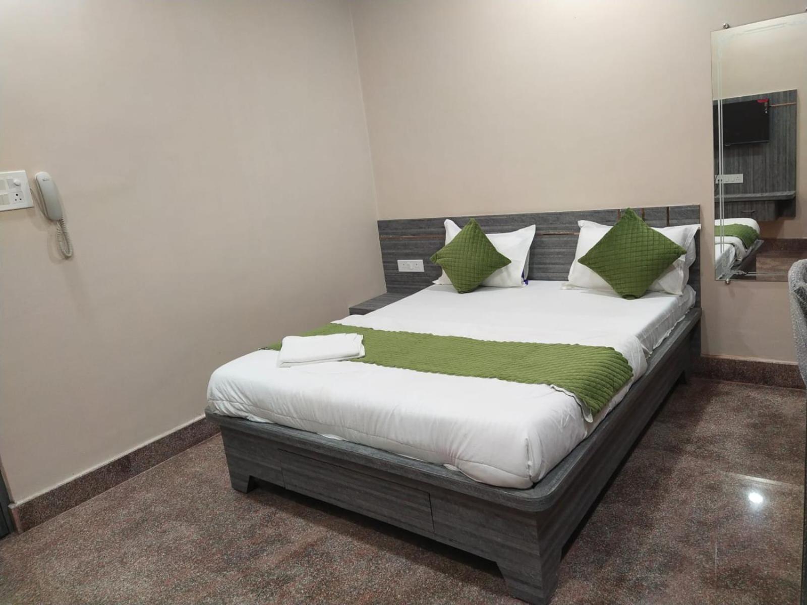Hotel Utsav Palace Kanpur Luaran gambar