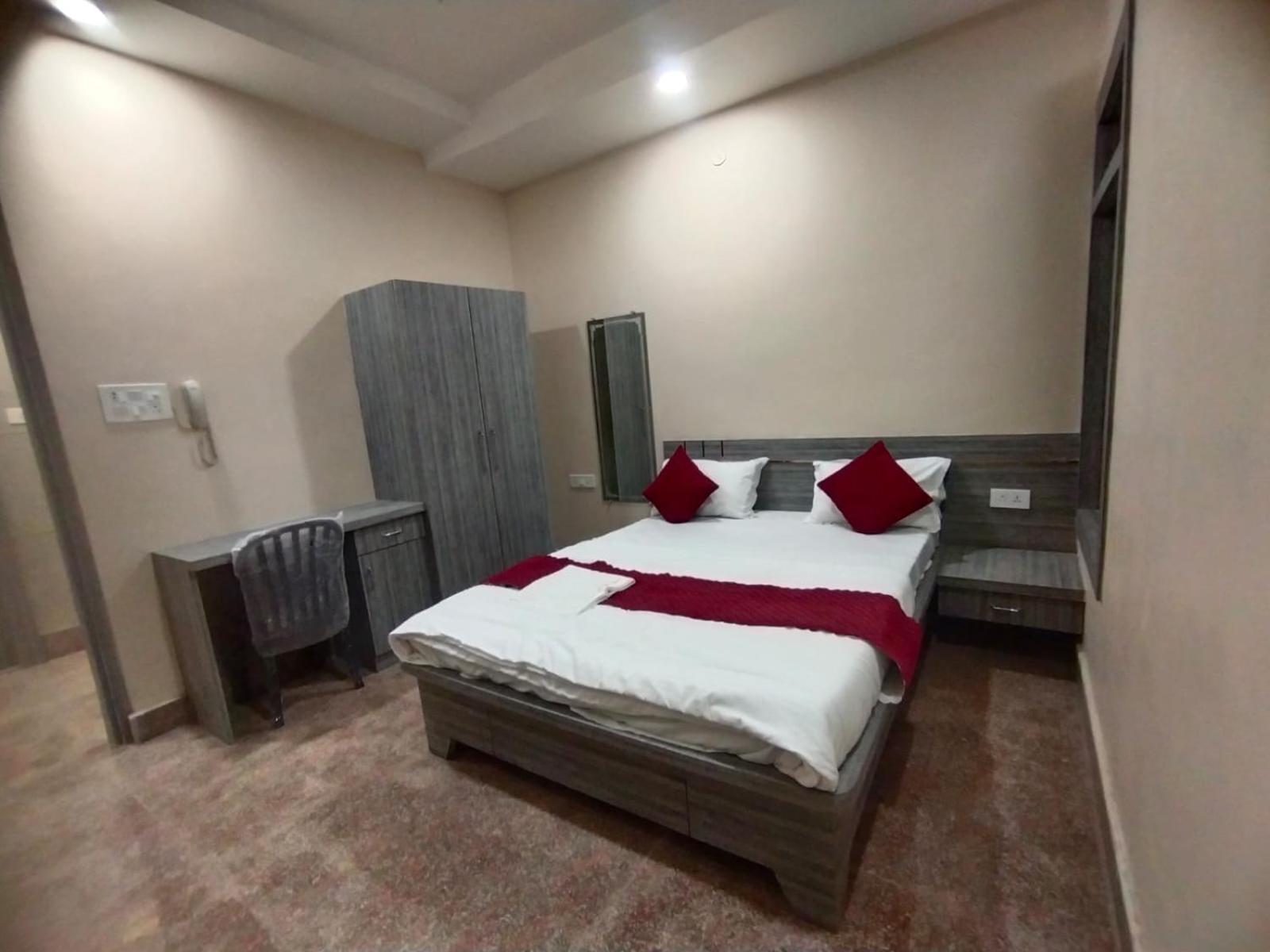 Hotel Utsav Palace Kanpur Luaran gambar