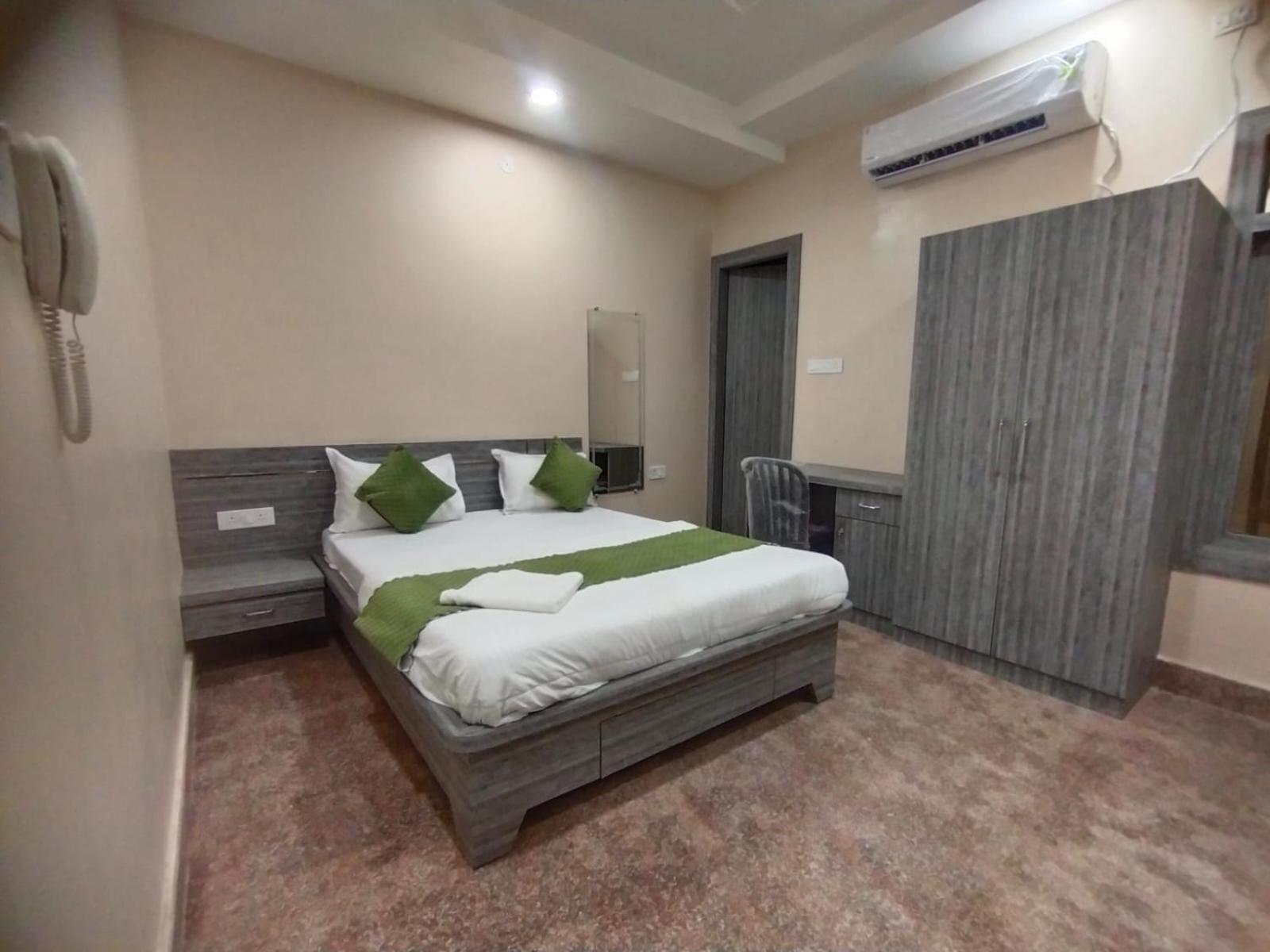 Hotel Utsav Palace Kanpur Luaran gambar